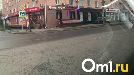 В Омске потрескались дороги, которые ремонтировали по нацпроекту