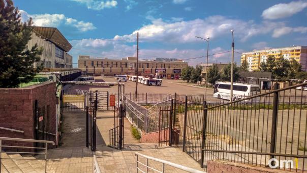 С омского автовокзала снова стало возможно уехать в Астану