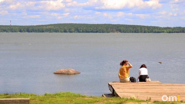 До 15 сантиметров в сутки: в омских реках снижается уровень воды