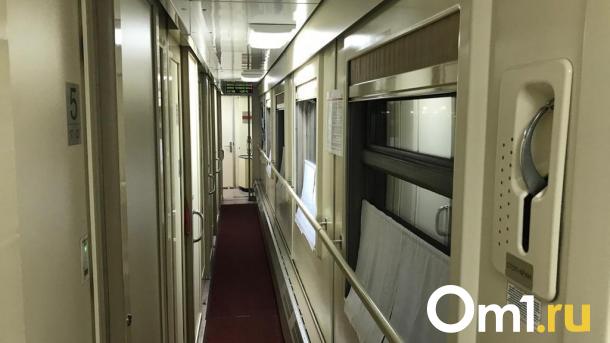 Вахтовик из Омской области украл у спящего соседа по купе 70 тысяч