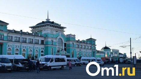 Омич познакомился на вокзале с местным жителем, а потом лишился денег