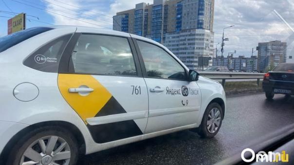 В Новосибирске может подорожать такси из-за вступившего в силу закона