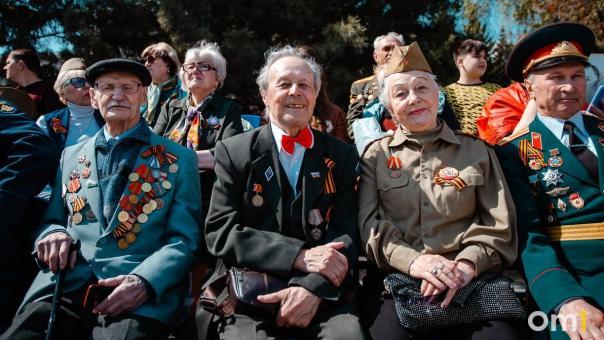 80 тысяч за подвиг: Новосибирск почтил 3,9 тысячи ветеранов к 80-летию Победы