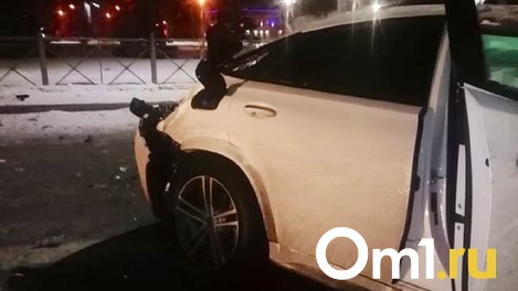 Появилось видео смертельного ДТП с участием Mercedes жены омского полицейского