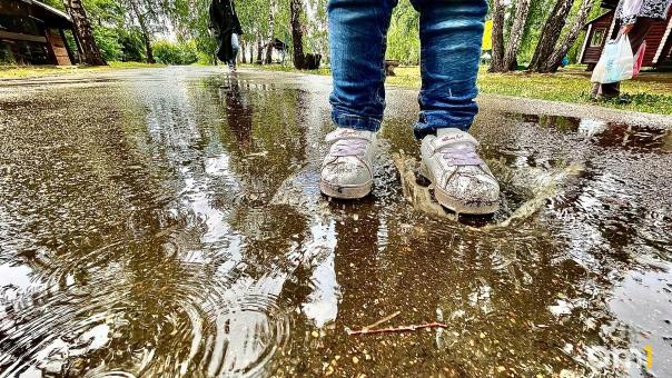 После града – потоп: дожди в Омске продолжат лить ещё два дня