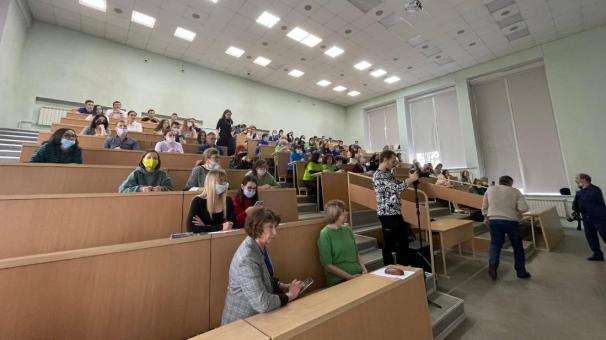 ТГУ запустит производство клея для бумаги: 750 тонн к 2026 году