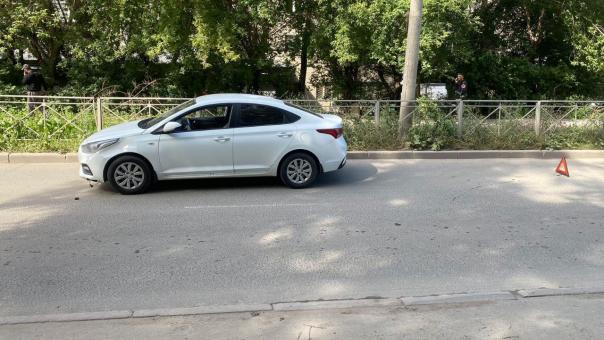 В Ленинском районе Новосибирска машина сбила девочку
