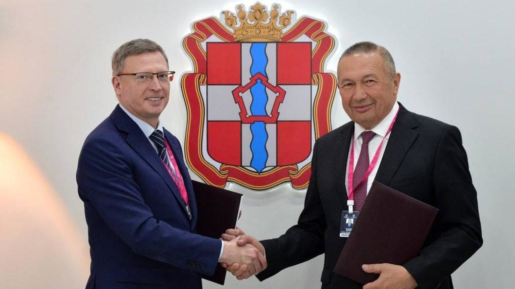 Губернатор Омской области Бурков подписал соглашение о сотрудничестве с Джизакской областью Узбекистана