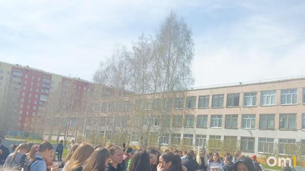 В Омске эвакуировали гимназию № 159 из-за сообщения о минировании