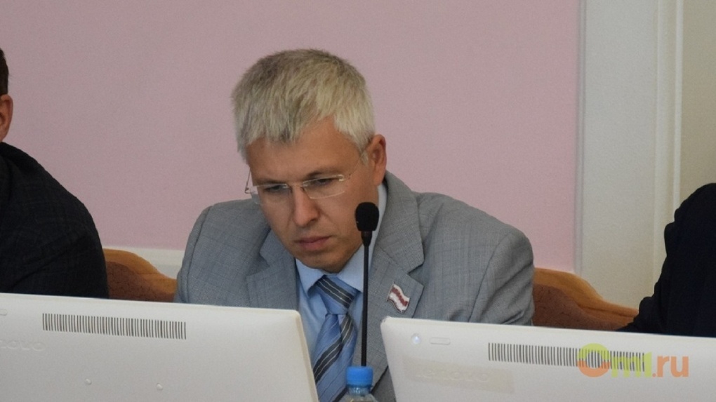 Уволенный Саяпин отобедал с новым директором гостиницы «Иртыш»