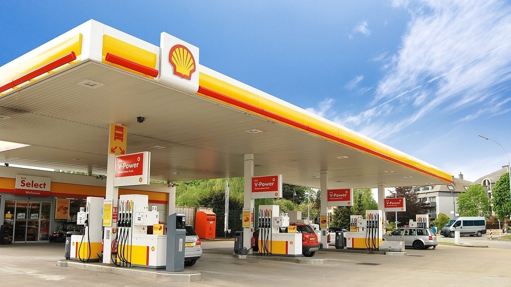 Shell заявила о продаже сети своих АЗС в России