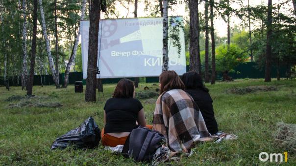 В Омске заработают кинотеатры под открытым небом