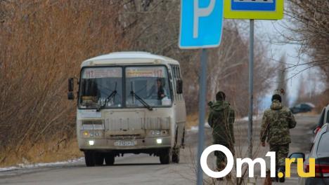 В Омске суд лишил отца погибшего военнослужащего социальных выплат за безответственность в воспитании