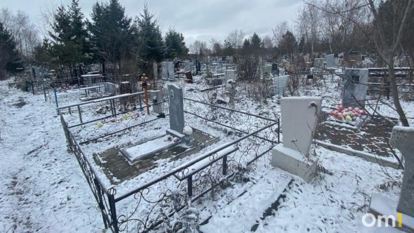В два раза увеличилось количество жалоб на «чёрных» ритуальщиков в Новосибирске