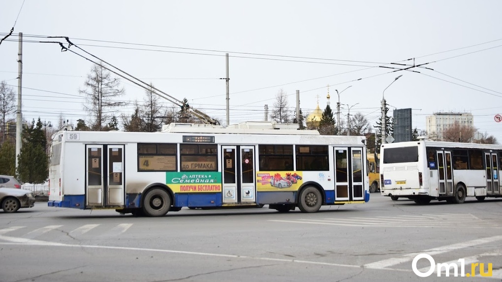 Омские троллейбусы заработали 60 миллионов с помощью интернета