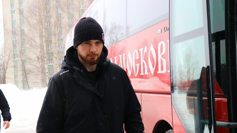 Омский «Авангард» подписал контракт с защитником Романом Абросимовым