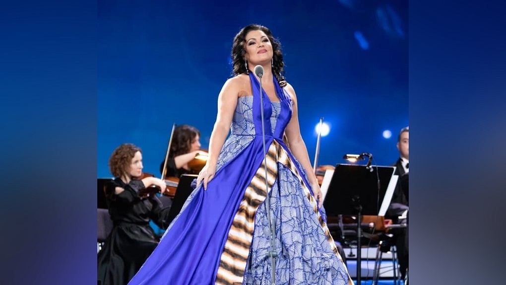 Проклинающая Россию оперная певица Анна Нетребко заработала на госконтрактах почти 20 млн рублей