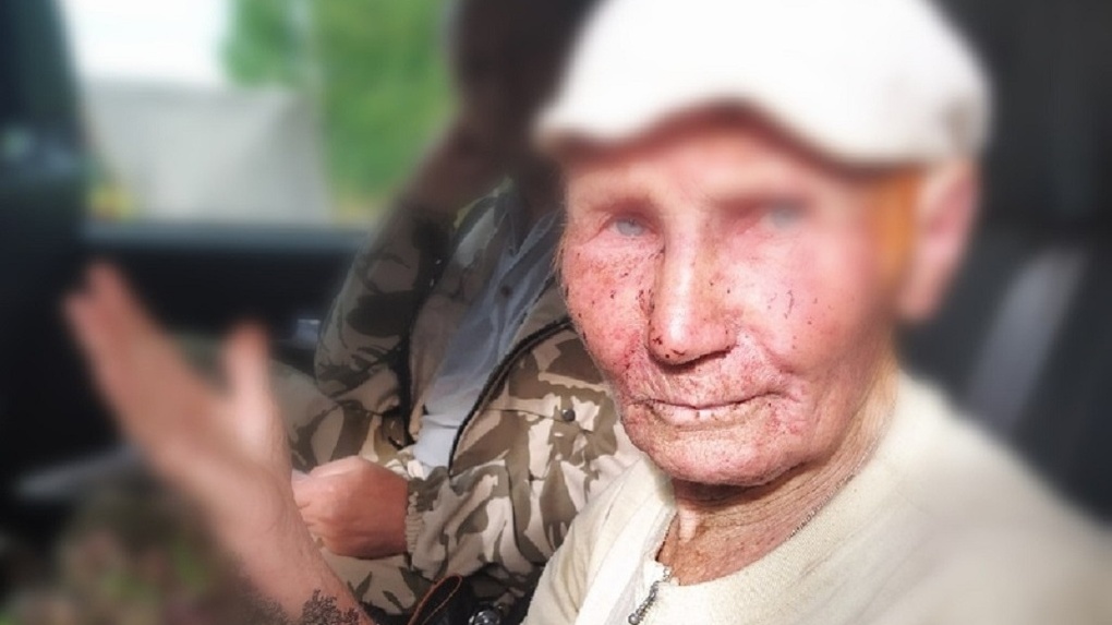 Блуждала четверо суток: 81-летнюю пенсионерку из Новосибирска нашли в лесу