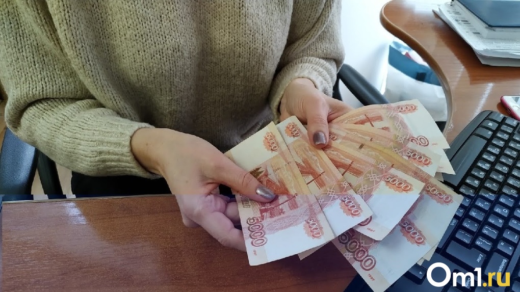 Омичка взыскала с приставов 100 тысяч рублей за бездействие в отношении её соседа