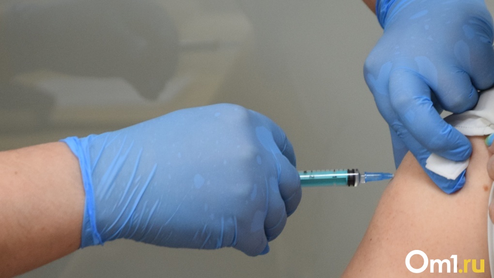 Названа отпускная цена неоднозначной новосибирской вакцины «ЭпиВакКорона-Н»