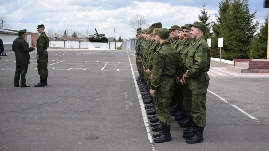 Новосибирского солдата, трижды ушедшего в самоволку, отправили в колонию