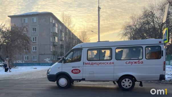 «Сел за руль и довёз до подъезда»: омич рассказал, как полицейский спас ему жизнь