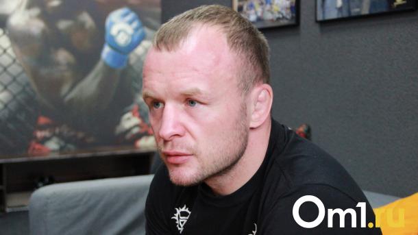 Омский боец Шлеменко победил серба Илича в первом раунде
