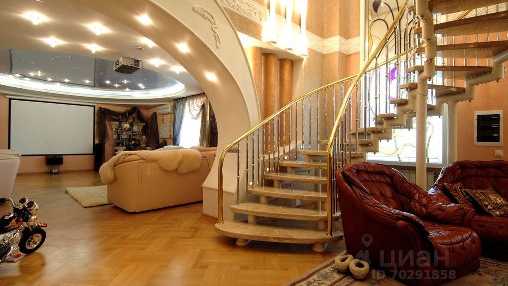 В Омске за 45 миллионов рублей продают одну из самых дорогих в Сибири квартир