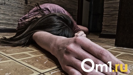Житель Омской области до смерти забил бывшую жену за то, что она не хотела возвращаться домой