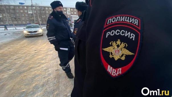 Внимание, фейк: неизвестные якобы хотят напасть на школы Новосибирска