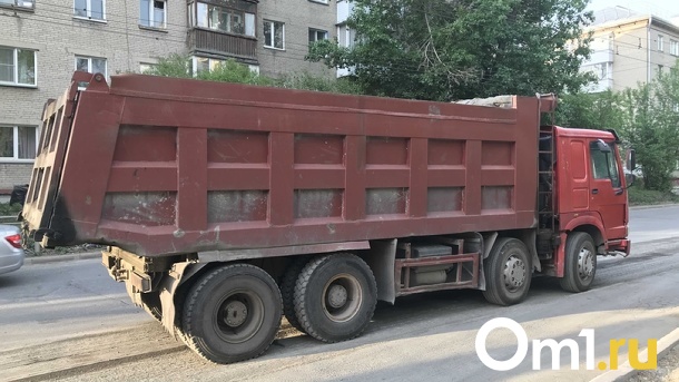 Движение для большегрузов ограничат с 15 июня в Новосибирской области