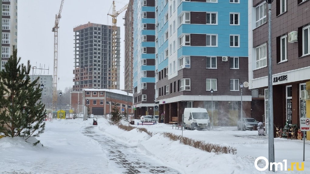 Гидрометцентр омск на 10 дней. Иртышская набережная 20 Омск. Мороз в Красноярске.