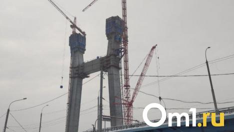 Новосибирск установил рекорд по высоте размещения флагов Победы