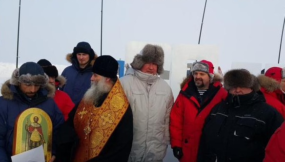 Рогозин и Улюкаев открыли дрейфующую арктическую станцию на Северном полюсе