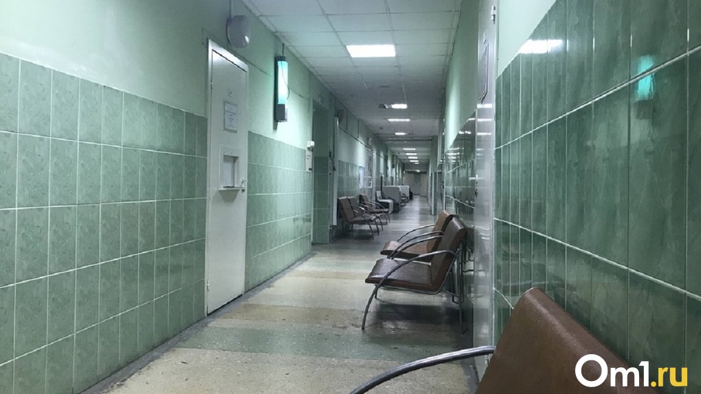Напавшую на медсестру омскую блогершу Еву Абрамович признали невменяемой