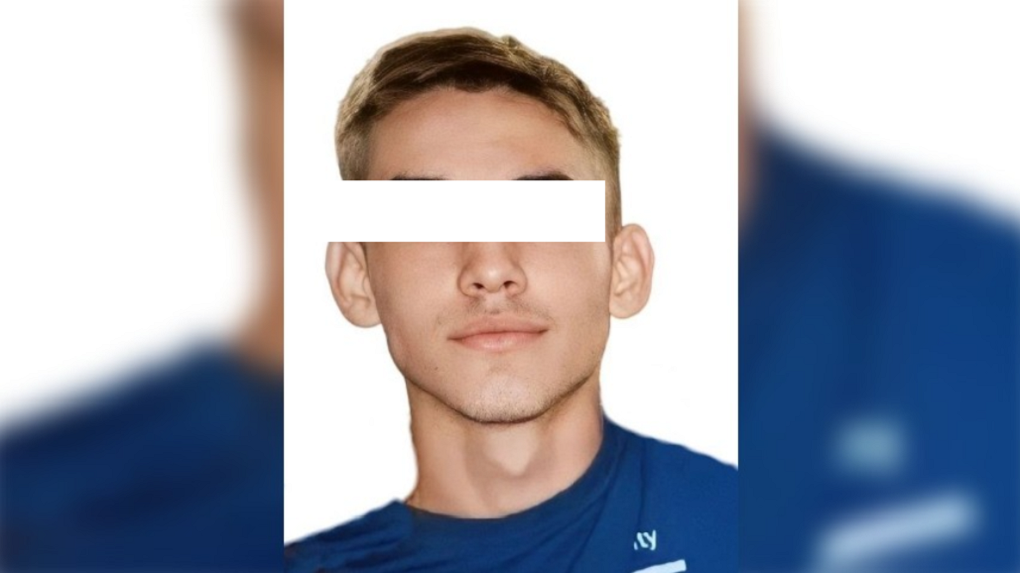 Фото 17 летнего парня. 110 Летний мужчина. Пропал 21 летний парень. Голова 16-17 летнего мальчика правый бок.
