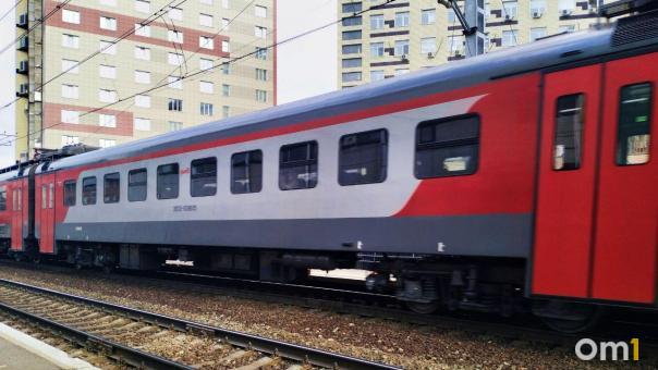 Поезд Омск — Симферополь остановили в пути из-за атаки беспилотников