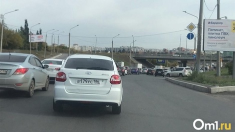 Автоэксперт Владимир Кириллов назвал глобальный способ борьбы с пробками в Новосибирске
