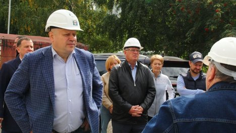Мэр Сергей Шелест раскритиковал ремонт в омской школе № 3