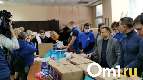 Депутаты Заксобрания Новосибирской области приняли участие в сборе гуманитарной помощи жителям ЛНР и ДНР