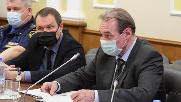 Владимир Путин вручил награду бывшему санврачу Омской области Александру Криге