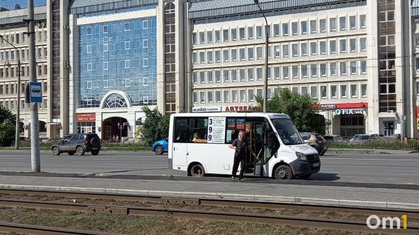 Местные жители довольны: омичка рассказала, почему ей нравится новая схема маршрутов
