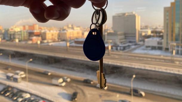 В Омской области молодым педагогам могут дать льготную ипотеку