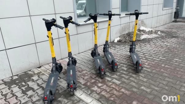 В новом сезоне компания Whoosh обязалась контролировать порядок размещения своих самокатов
