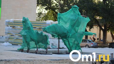 Дон Кихот вернулся к омскому ТЮЗу, но не один