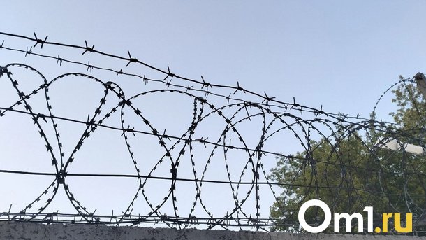 Ещё одного омского полицейского подозревают в сбыте наркотиков