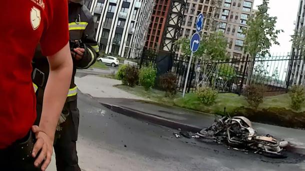 В Новосибирске пьяный конфликт закончился поджогом мотоцикла участника СВО
