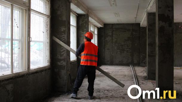 Омичам показали кадры из строящейся школы в омском микрорайоне Серебряный берег