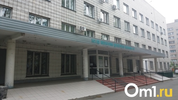 Новосибирский депутат намерен обратиться в ФСБ по поводу строительства семи поликлиник