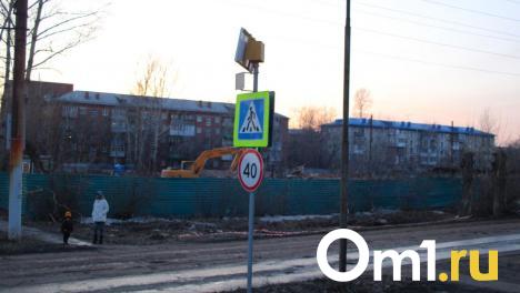 Аварийную гимназию № 88 в Омске полностью снесли